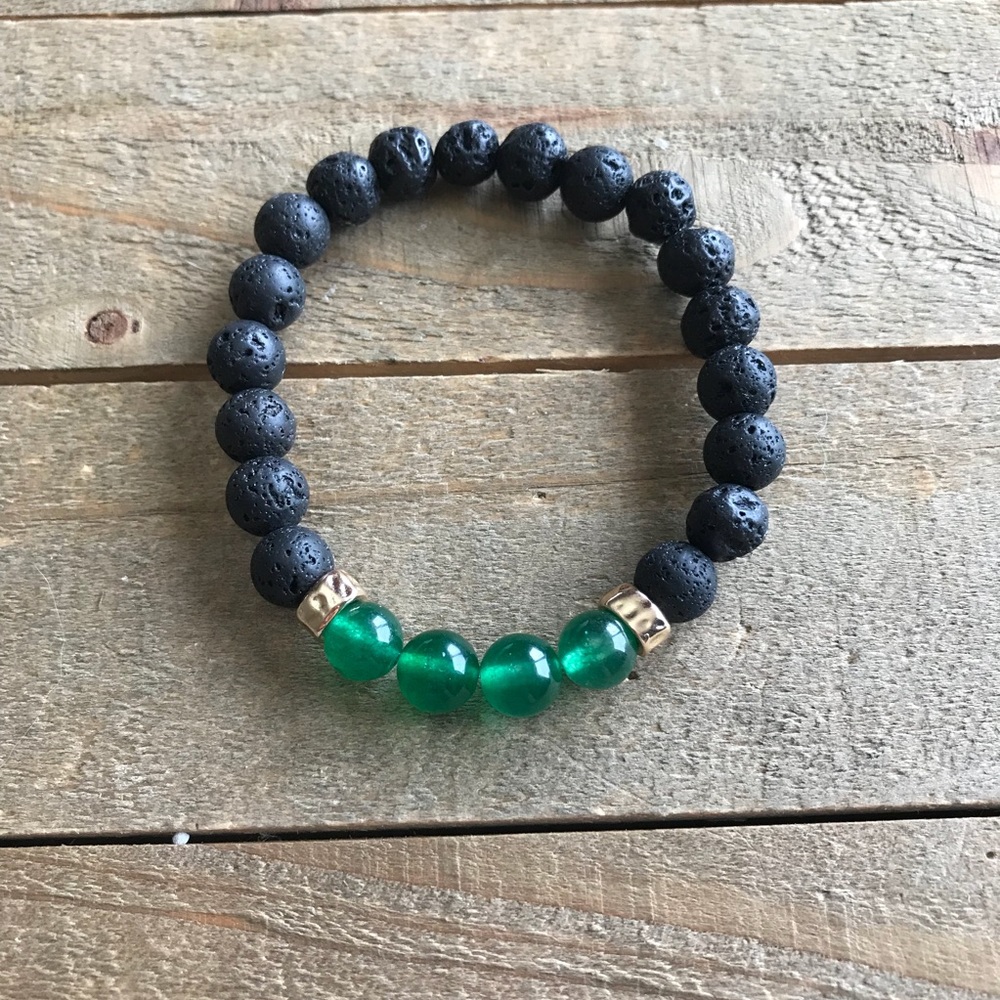 Handmade Natural Green Jade & Black Lava Bracelet - Picture 1 of 1